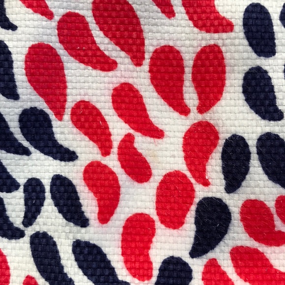 SOLD-Lilly Pulitzer Skirt - Picture 4 of 7